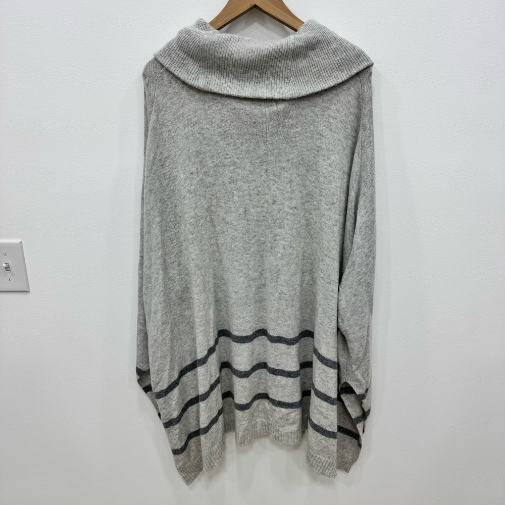 A Pea In The Pod Sweater poncho shawl sz Large alpaca blend soft cozy gray - Picture 3 of 6